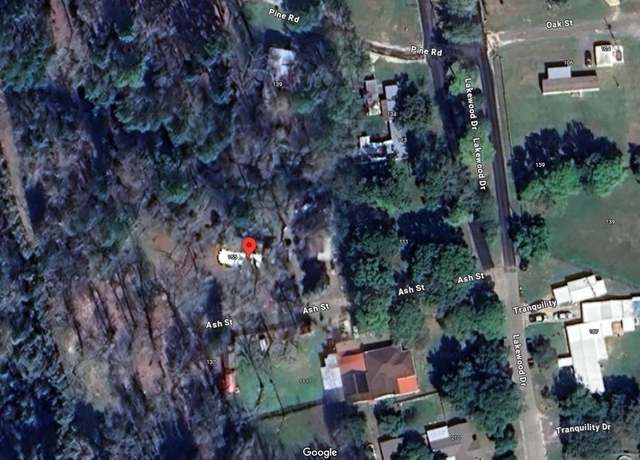 Property at 136 Ash St, Trinity, TX 75862