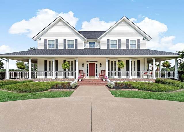 Property at 17767 Hwy 326 N, Sour Lake, TX 77659, 4 beds, 4 baths