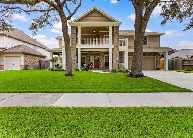 Property at 1613 Old Orchard Ln, Seabrook, TX 77586, 4 beds, 2.5 baths