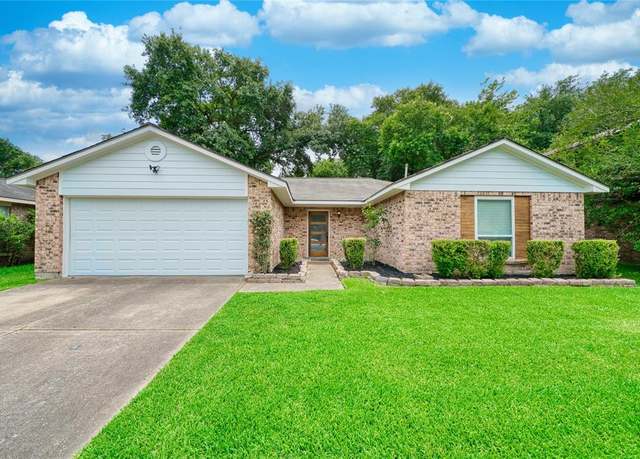 Property at 3034 Becket St, Pearland, TX 77584, 3 beds, 2 baths