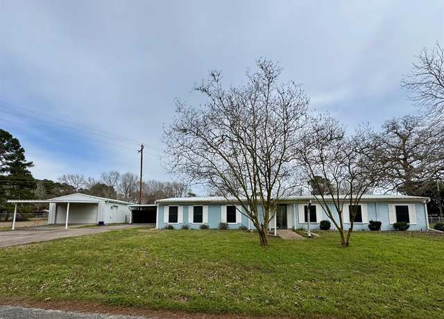 Property at 187 Lakewood Dr, Trinity, TX 75862, 3 beds, 2.5 baths