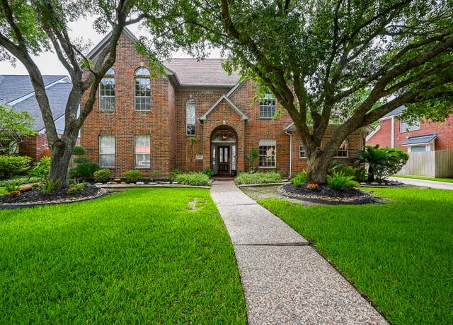 Property at 5110 Manorhaven Ln, Houston, TX 77084, 4 beds, 3.5 baths