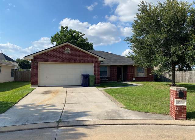 Property at 7706 Cloverlake Ct, Houston, TX 77040, 4 beds, 2 baths