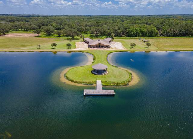 Property at 7887 Fm 1468 South, Bay City, TX 77414, 8 beds, 5.5 baths