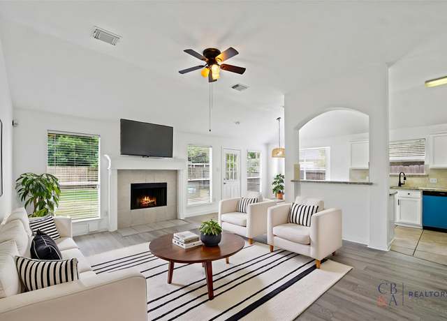 Property at 21055 Southern Colony Ct, Katy, TX 77449, 3 beds, 2 baths
