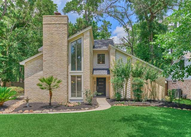 Property at 52 S Havenridge Dr, The Woodlands, TX 77381, 4 beds, 2.5 baths