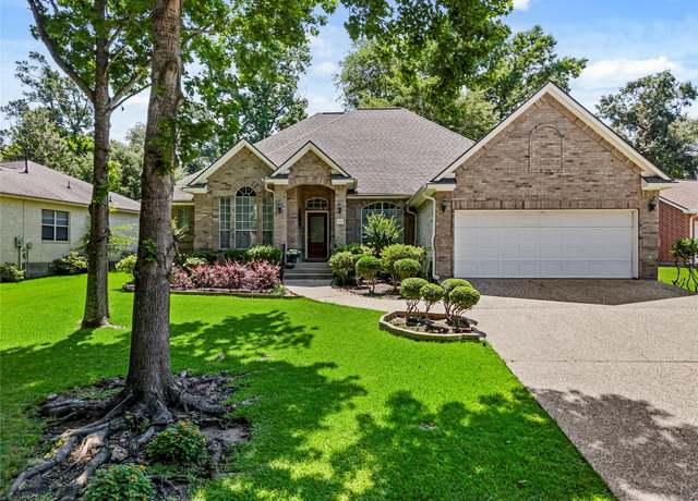 Property at 188 Park Way, Montgomery, TX 77356, 3 beds, 2.5 baths