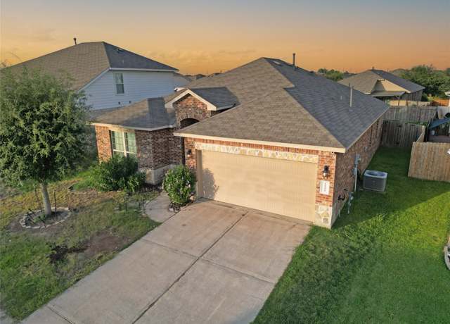 Property at 5222 Victoria Landing Trl, Katy, TX 77449, 3 beds, 2 baths