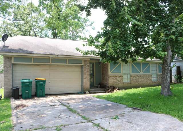 Property at 7 Ollerton Dr, Conroe, TX 77303, 3 beds, 2 baths