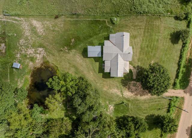 Property at 465 Stalbaum Rd, Bellville, TX 77418, 3 beds, 1 bath