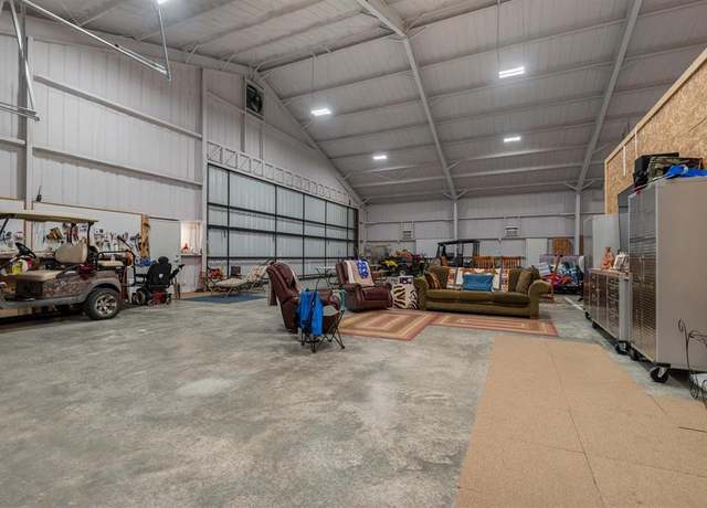 Property at 17 Navion Ln, Normangee, TX 77871, 4 beds, 2.5 baths