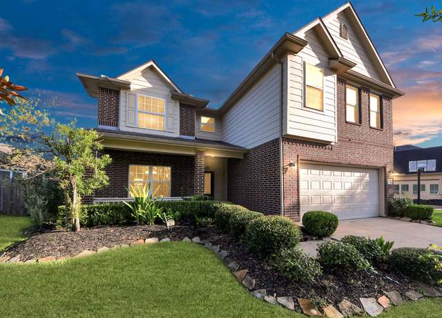 Property at 7523 Trail Holw, Missouri City, TX 77459, 4 beds, 3.5 baths