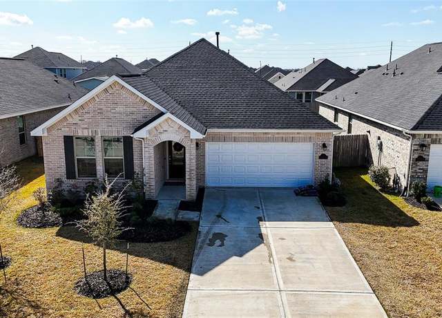 Property at 31215 Whitfield Ct, Fulshear, TX 77441, 3 beds, 2.5 baths