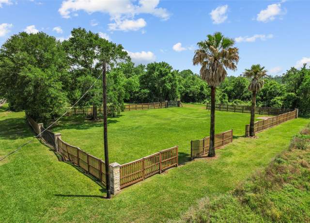 Property at 20326 Rio Villa Dr, Houston, TX 77049