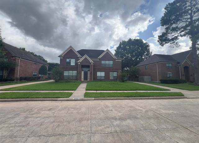Property at 18703 Evergreen Falls Dr, Houston, TX 77084, 5 beds, 3.5 baths