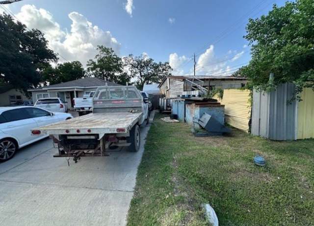Property at 91 Burbank St, Houston, TX 77076, 3 beds, 1 bath