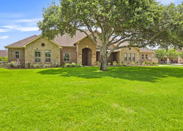 Property at 32703 Winwick Rd, Fulshear, TX 77441, 4 beds, 3.5 baths