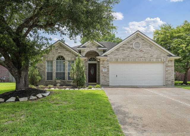 Property at 20711 Medallion Pointe Dr, Katy, TX 77450, 3 beds, 2 baths