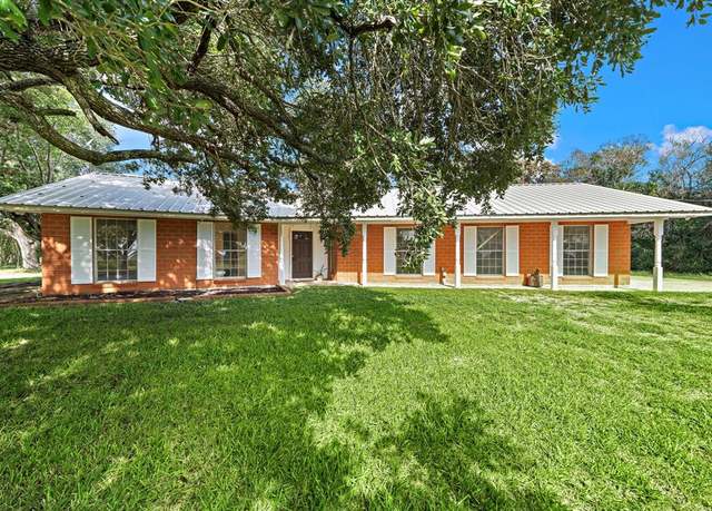 Property at 115 Old Caney Rd, Wharton, TX 77488, 3 beds, 2 baths