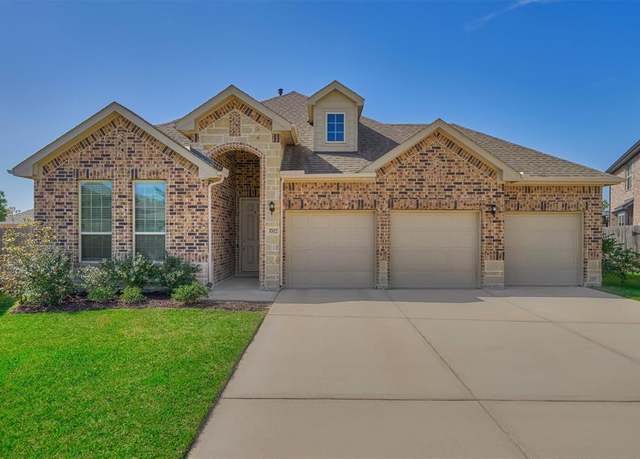 Property at 3702 Midway Gardens Dr, Spring, TX 77386, 3 beds, 2 baths