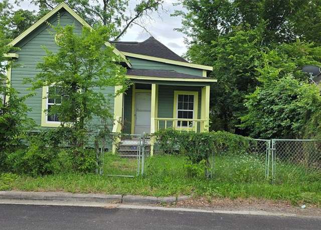 Property at 1426 E 36th St, Houston, TX 77022, 2 beds, 1 bath