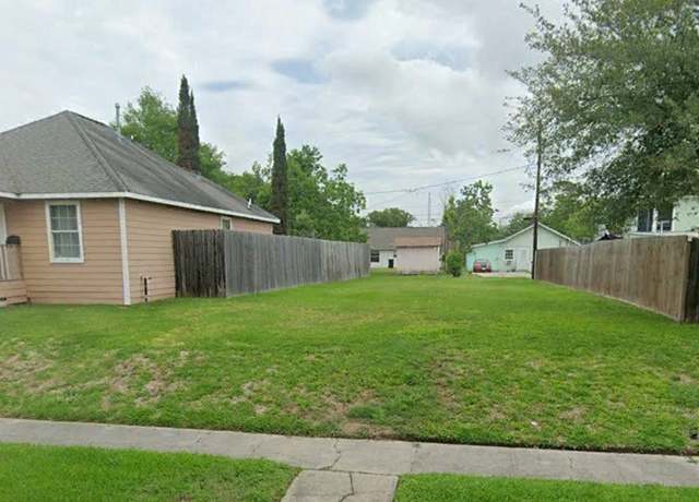Property at 3316 Illinois St, Baytown, TX 77520