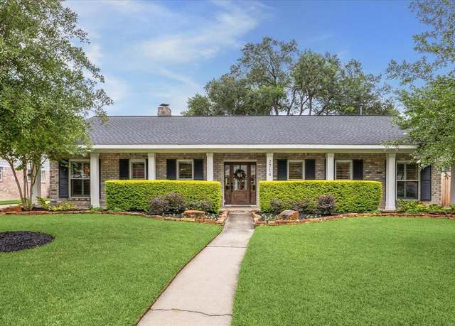 Property at 2714 Quincannon Ln, Houston, TX 77043, 4 beds, 2.5 baths