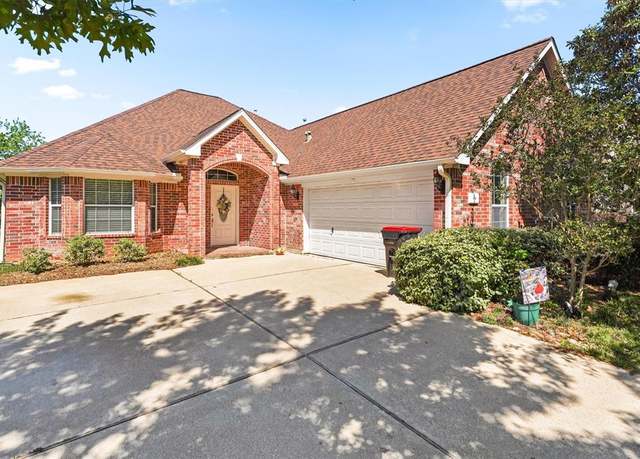 Property at 50 Cloverdale Ct, Montgomery, TX 77356, 3 beds, 2 baths