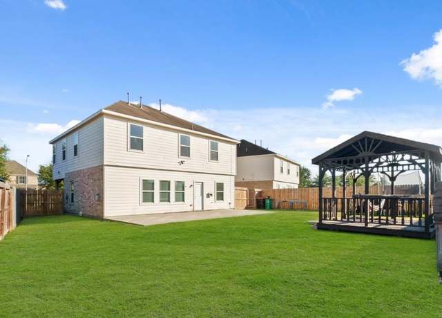 Property at 1942 Macondray Dr, Humble, TX 77396, 5 beds, 3 baths