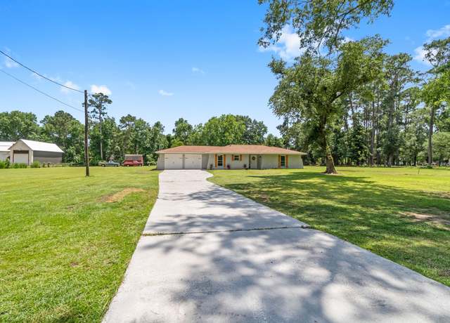 Property at 2499 Centerline Rd, Conroe, TX 77384, 3 beds, 1.5 baths