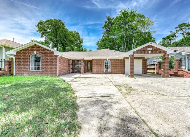 Property at 8903 Sultan Dr, Houston, TX 77078, 4 beds, 3 baths