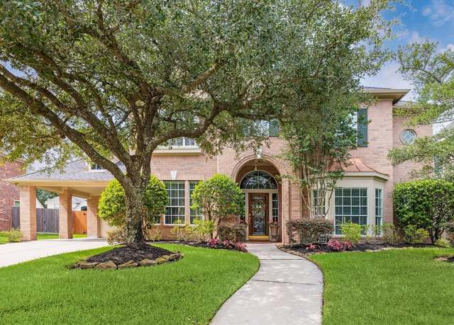 Property at 2122 Misty River Trl, Kingwood, TX 77345, 4 beds, 3.5 baths