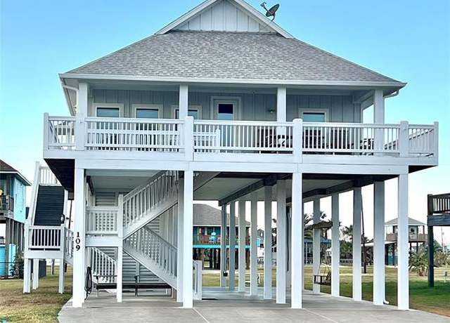 Property at 109 Ocean View Dr, Crystal Beach, TX 77650, 3 beds, 2 baths