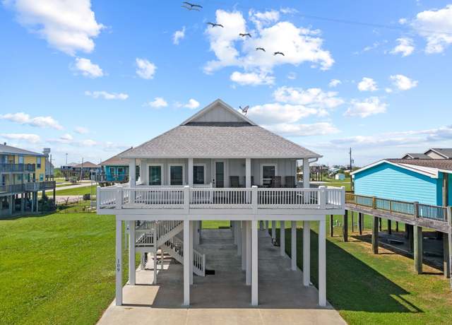 Property at 109 Ocean View Dr, Crystal Beach, TX 77650, 3 beds, 2 baths