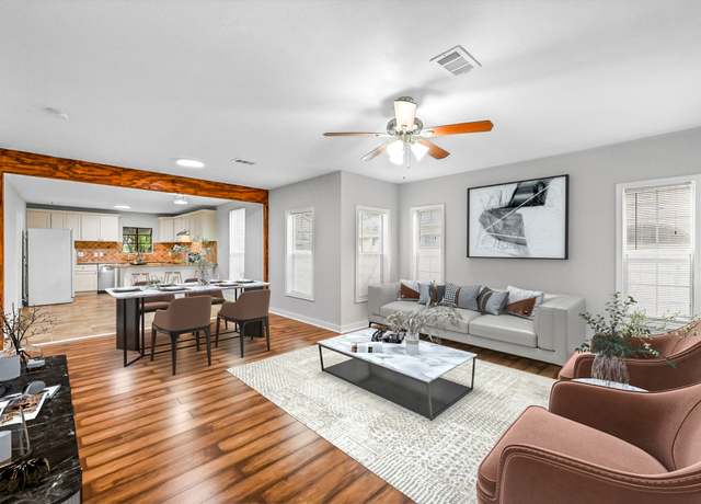 Property at 5310 Claremont St, Houston, TX 77023, 3 beds, 2 baths