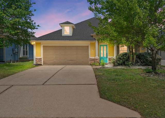 Property at 2504 Amy Lee Dr, Conroe, TX 77304, 3 beds, 2 baths