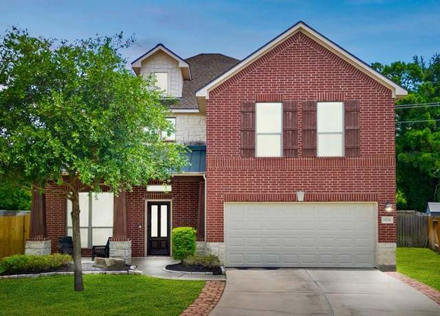 Property at 18726 Dovewood Springs Ln, Tomball, TX 77375, 4 beds, 2.5 baths