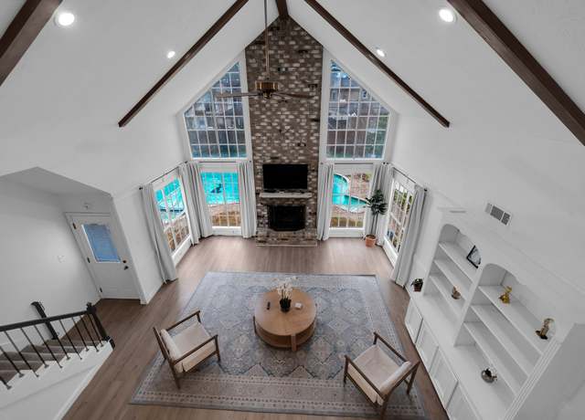 Property at 11827 Normont Dr, Houston, TX 77070, 4 beds, 2.5 baths
