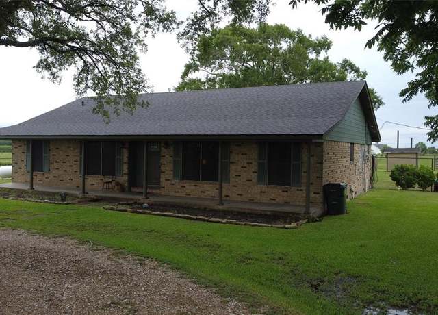 Property at 9617 Psencik Rd, Fairchilds, TX 77469, 3 beds, 2 baths