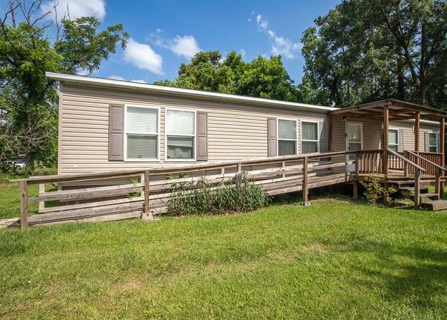 Property at 505 1/2 Bardash St, Cleveland, TX 77327, 3 beds, 2 baths