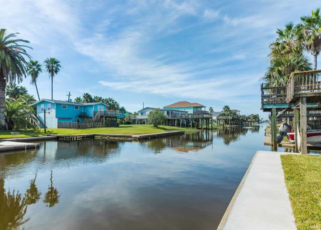 Property at 16507 Nassau Way, Galveston, TX 77554, 3 beds, 2.5 baths