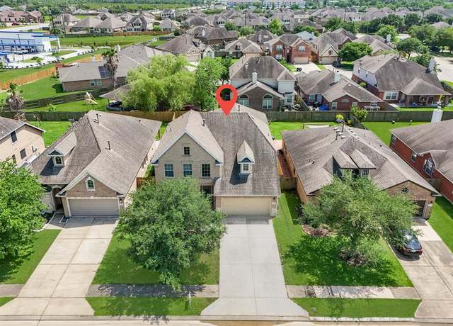 Property at 4810 Legends Bay Dr, Baytown, TX 77523, 5 beds, 3 baths