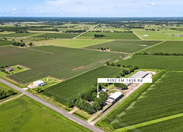 Property at 9392 Fm 1458 Rd, Sealy, TX 77474, 4 beds, 3 baths