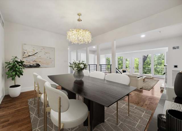 Property at 109 Sage Rd, Houston, TX 77056, 4 beds, 4.5 baths