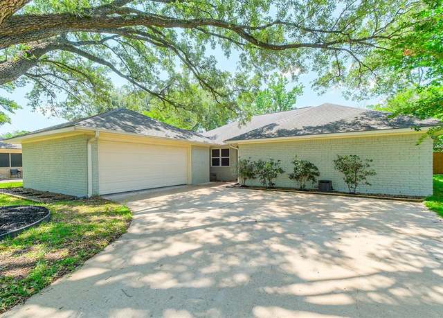 Property at 14319 Ella Lee Ln, Houston, TX 77077, 3 beds, 2 baths