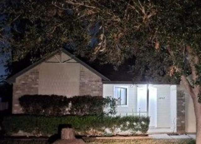 Property at 16703 Sentinel Dr, Houston, TX 77053, 3 beds, 2 baths