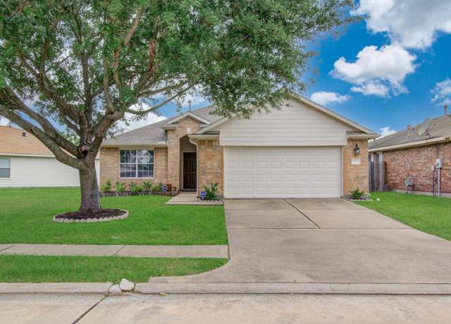 Property at 5823 Plantation Crest Dr, Katy, TX 77449, 3 beds, 2 baths