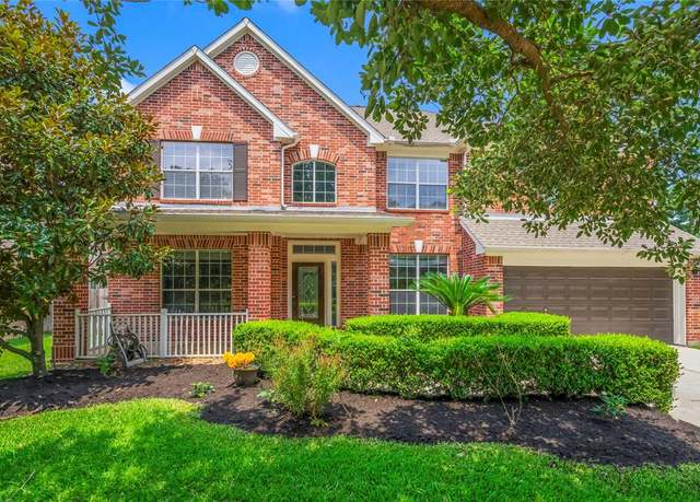 Property at 70 Fulshear Ct, The Woodlands, TX 77382, 5 beds, 3.5 baths