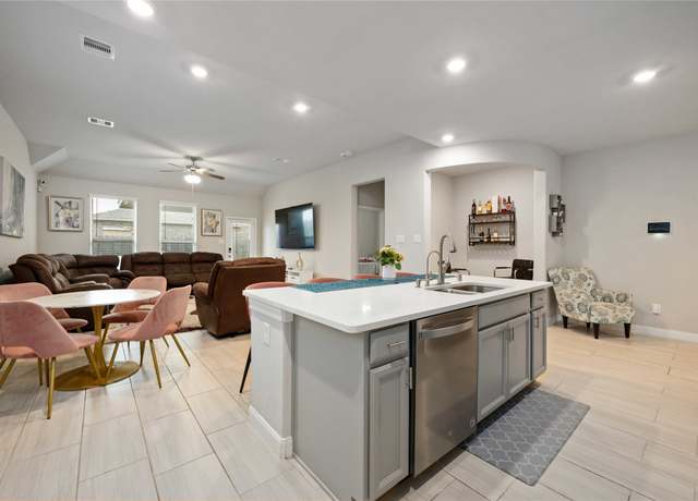 Property at 4427 Silvergrass Ln, Katy, TX 77493, 4 beds, 3.5 baths