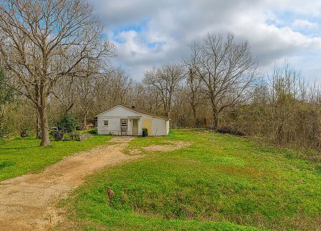 Property at 11805 S Garden St, Houston, TX 77071, 2 beds, 1 bath
